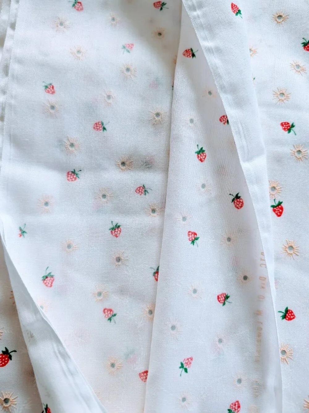 VTG Wamsutta OTC M Lowenstein Strawberry Sun Fabric 1.2 Yds Extra Wide 73